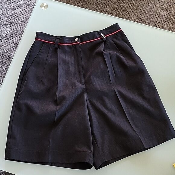 Liz Claiborne  Golf Shorts - Picture 1 of 6